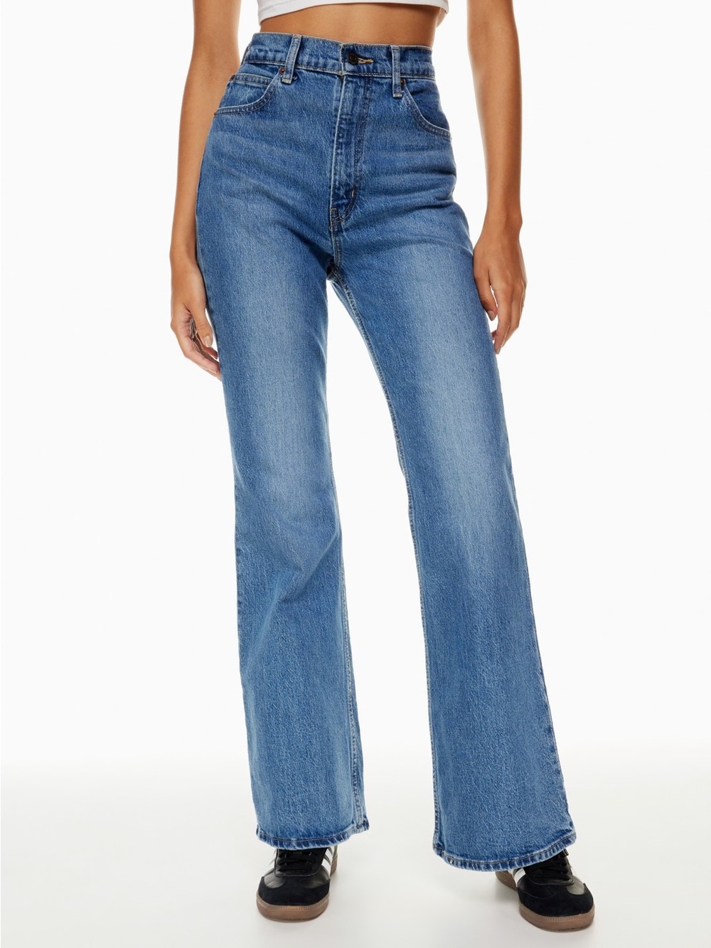 Aritzia 70's Levi High Flare Jean Size 24 (NOT SOLD ANYMORE)